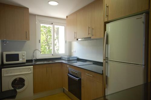 Lets Holidays Tossa De Mar Beach Apartment Εξωτερικό φωτογραφία